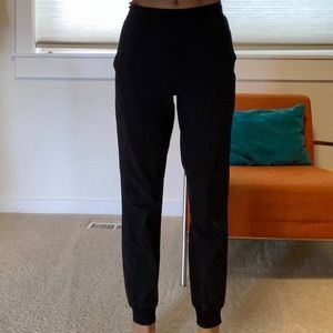 Lululemon dance joggers